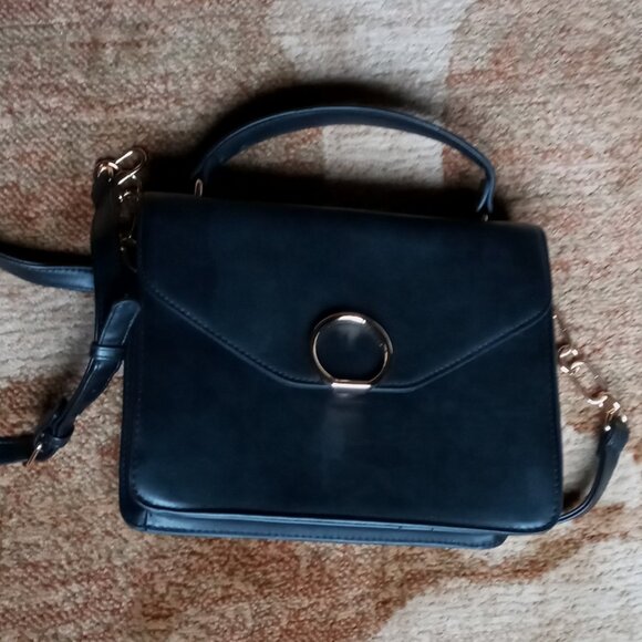 A NEW DAY Gold Details Faux Black Leather Magnetic Top Handle Crossbody Bag - Picture 6 of 16